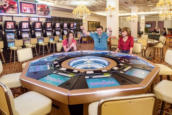 Royal International Gaming Club là một trong những sòng casino lớn và nổi tiếng
